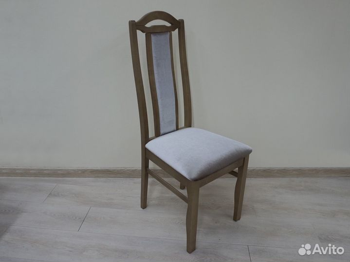 Стул из массива