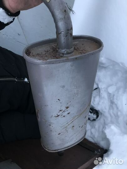 Родной оригинальный глушитель от audi 80 бочка