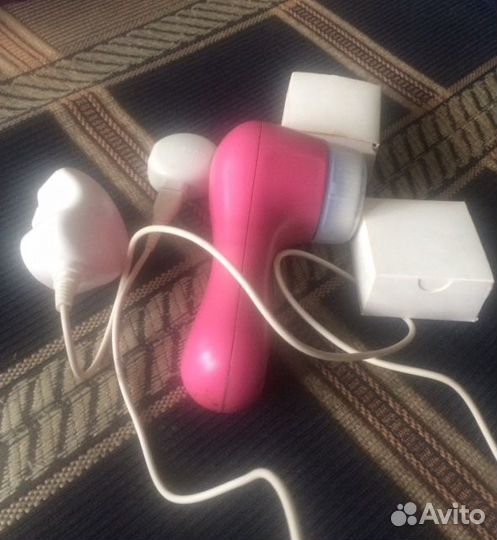 Аппарат для чистки лица Clarisonic Mia 2