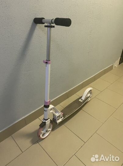 Самокат reaction 175