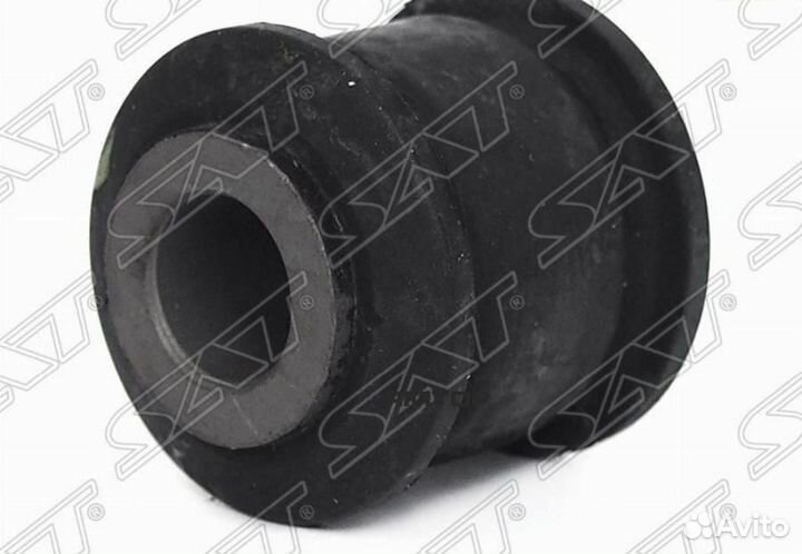 SAT ST-55157-62C00 Сайлентблок задней поперечной т