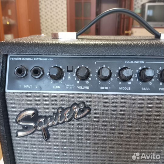 Комбоусилитель Squier