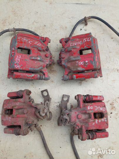 Суппорт на honda civic5d 2008г