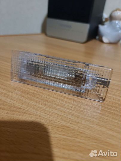 Плафон освещения багажника VW