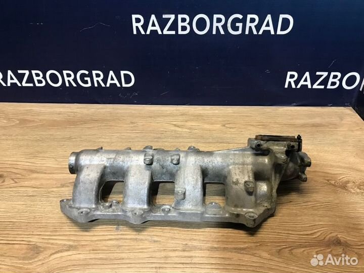 Коллектор впускной Nissan Np300 2.5 YD25 2012