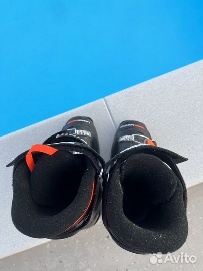 Горнолыжные ботинки размер 22.5 Lange RSJ60