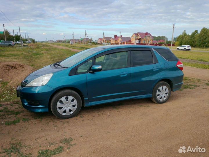 Honda Fit Shuttle 1.5 AT, 2011, 119 000 км