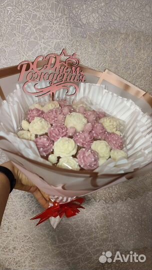 Букеты из шок. роз, зефира, сухофруктов