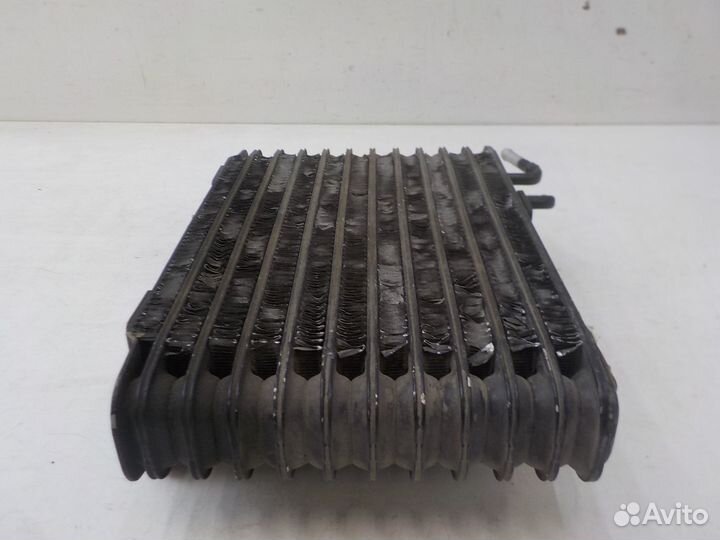 Радиатор масляный (двс, кпп, гур) на Mitsubishi Ou