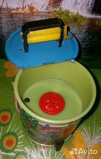 Игрушечная стиральная машина СССР