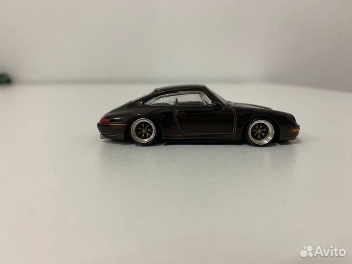 Hot Wheels Custom 1995 Porche Carrera