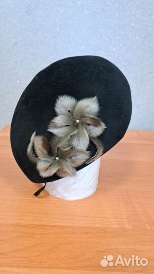 Берет женский