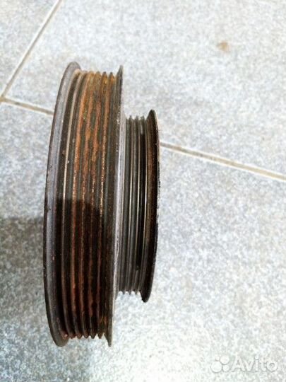 Шкив коленвала Nissan Avenir 1 (W10)