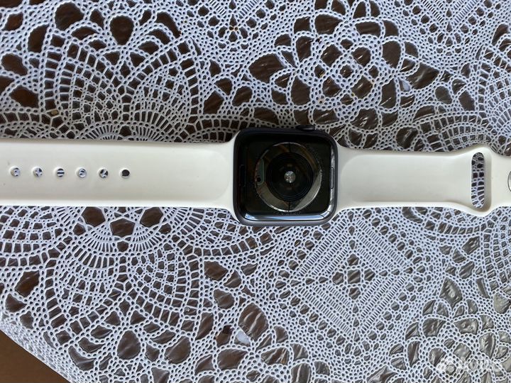 Часы apple watch 4 44 mm