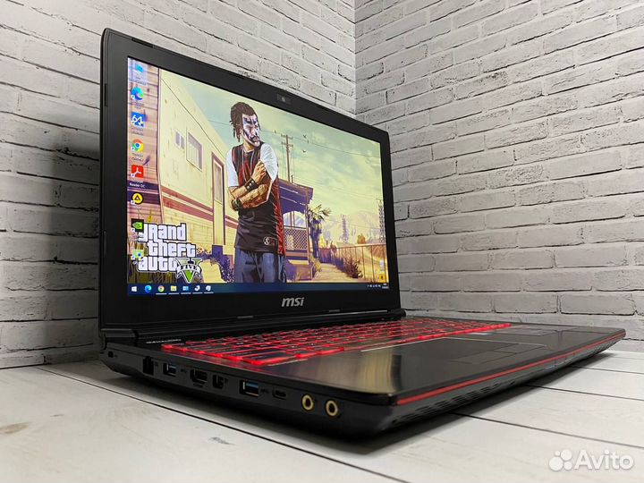 Игровой ноутбук MSI i5/8Gb/FHD/2видеокарты/SSD
