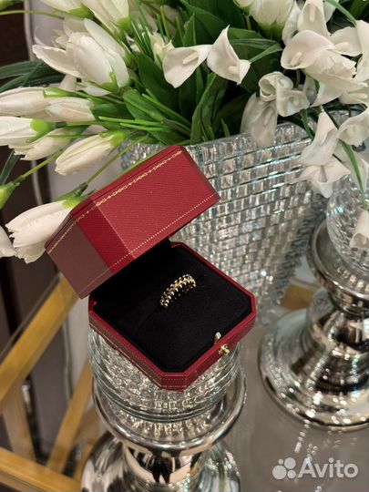 Кольцо messika