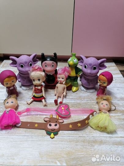 Игрушки и куклы