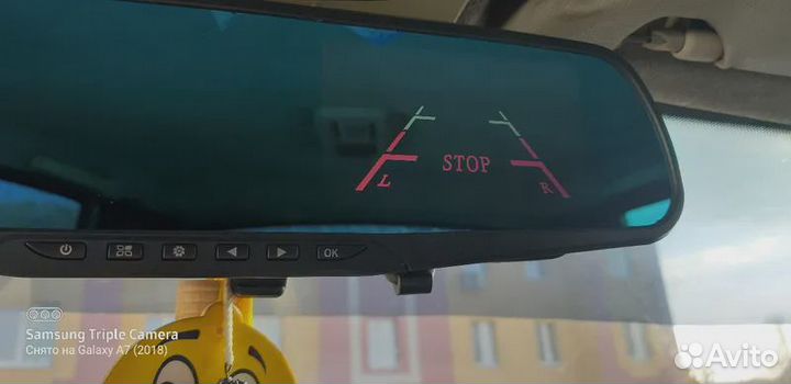 Видеорегистратор-зеркало/Зеркало-видеорегистратор