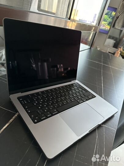 Apple macbook pro 14 m1 1tb