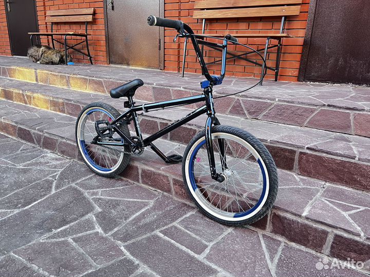 BMX the people store