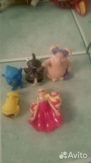 Игрушки мелкие