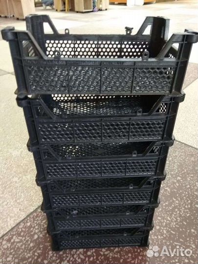 Пластиковые ящики для фруктов и овощей