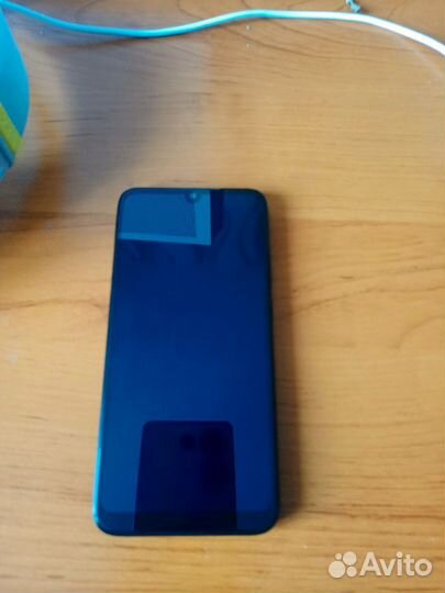 Xiaomi Redmi 7, 3/32 ГБ