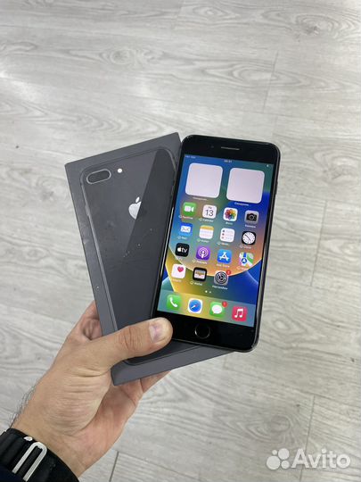 iPhone 8 Plus, 128 ГБ