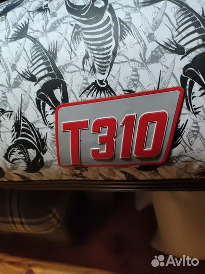 Лодка с мотором