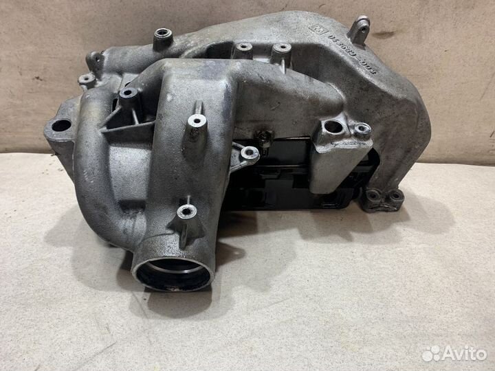 A6461420179 Коллектор впускной Mercedes-Benz