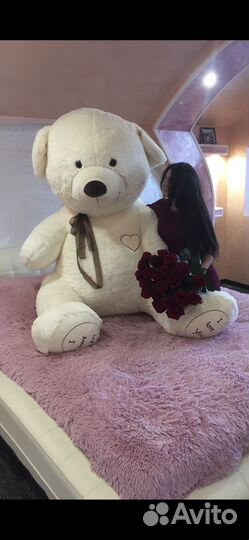 Большие плюшевые медведи