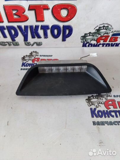 Фонарь задний (стоп сигнал) Nissan Almera седан 4