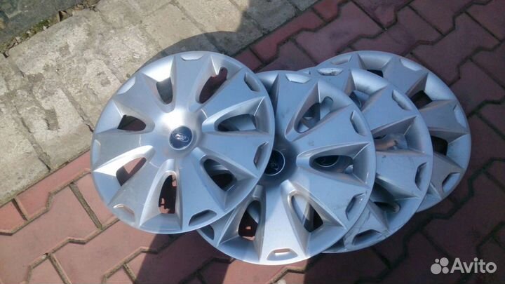 Колпак на диски