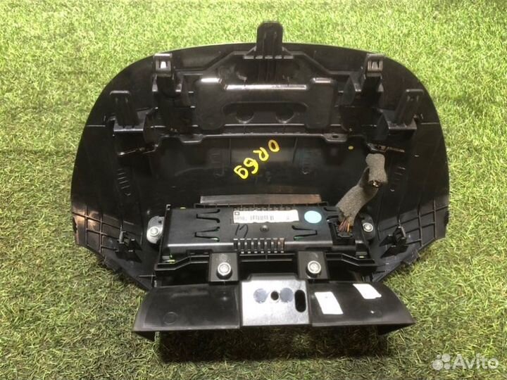 Дисплей информационный Chevrolet Orlando F18D4