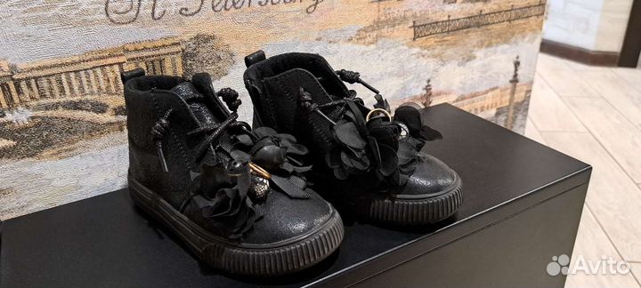 Ботинки для девочки