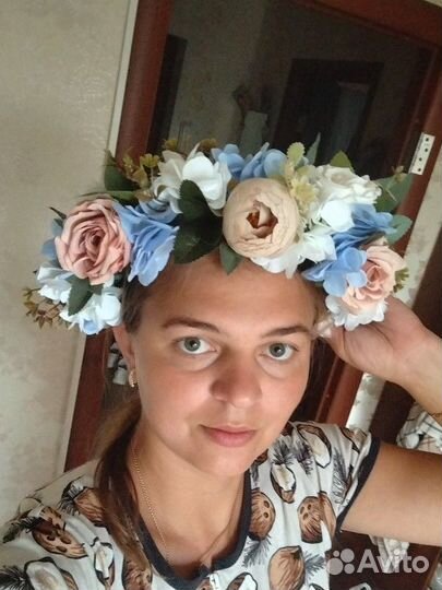 Венок на голову из цветов