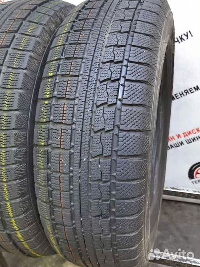 Toyo Winter Tranpath MK4a 215/65 R17 98Q