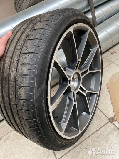 Колеса в сборе на 911 (992)