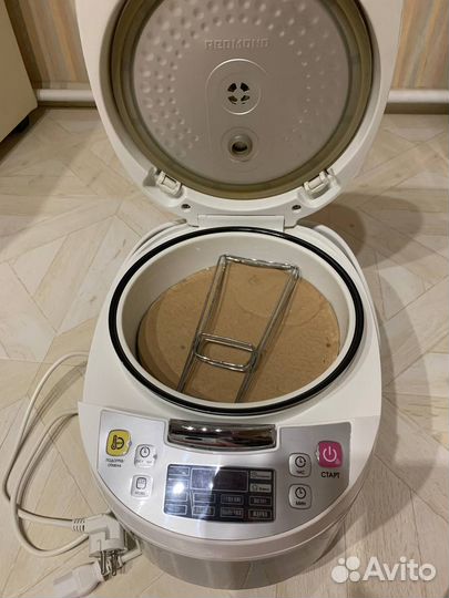 Мультиварка Redmond RMC-M4500 White