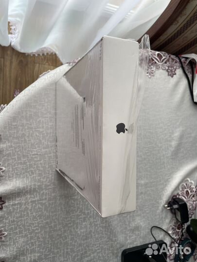 iPad pro 12.9 128 GB 2021 wi-fi cellular (LTE)