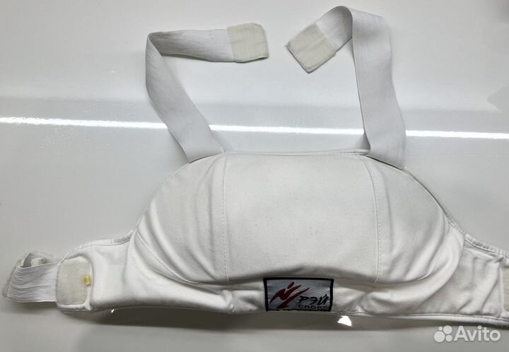 Защита на грудь (женская) для карате