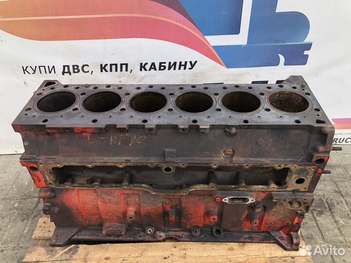 Блок двигателя Сummins Volvo VNL