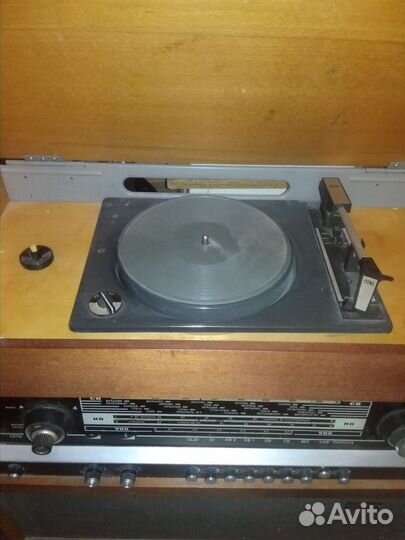 Радиола ригонда-102