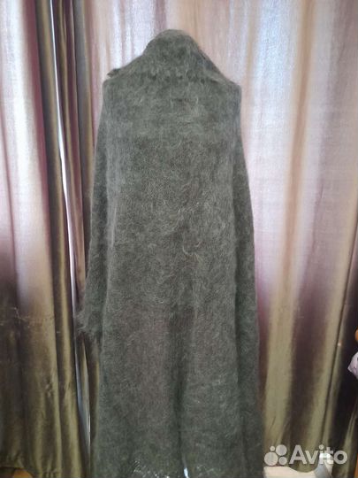 Пуховый платок (шаль)