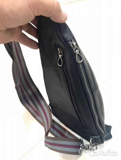 Мужская кожаная сумка replay нагрудная бананка