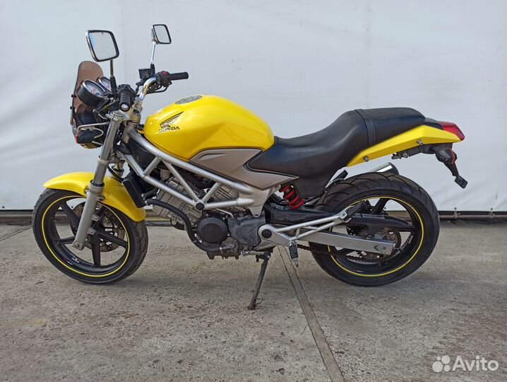 Мотоцикл Honda VTR 250