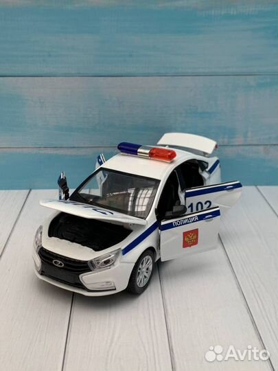 LADA Vesta дпс моделька авто/игрушка 1:24