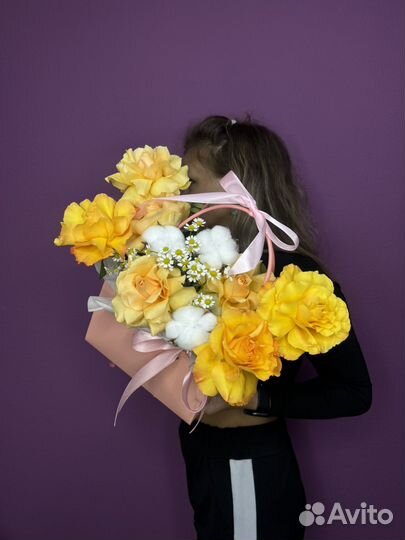 Розы. Желтые розы. Оранжевые розы. Цветы