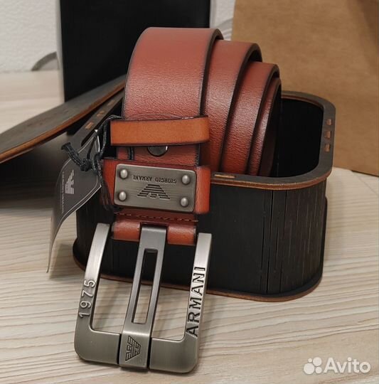 Мужской кожаный ремень G.Armani коричневый