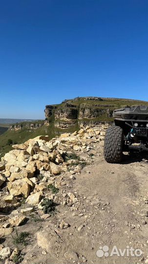 Тур на квадромонстрах